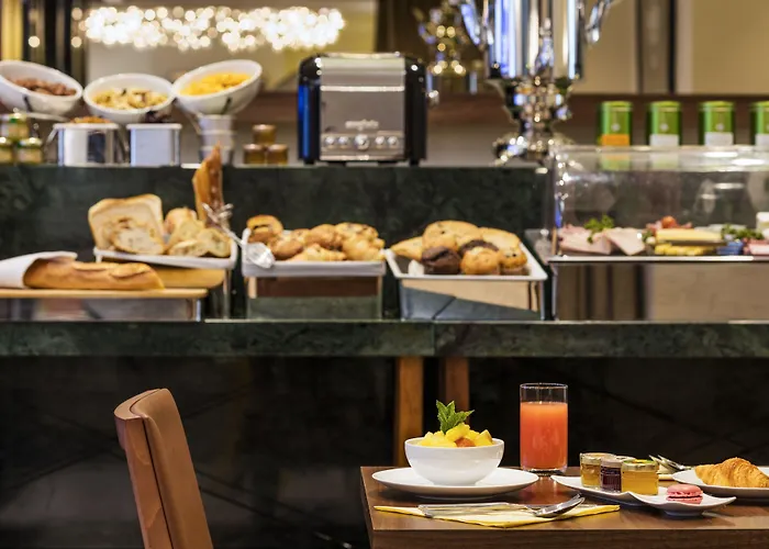 Mayflower Opera Otel Paris