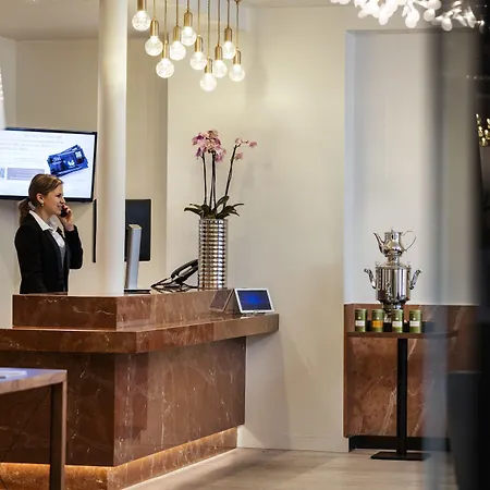 Mayflower Opera Parijs