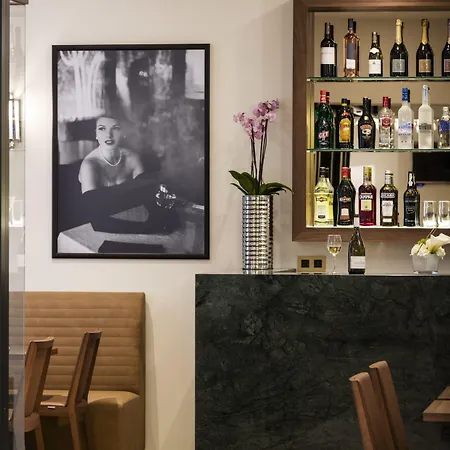 Hotel Mayflower Opera