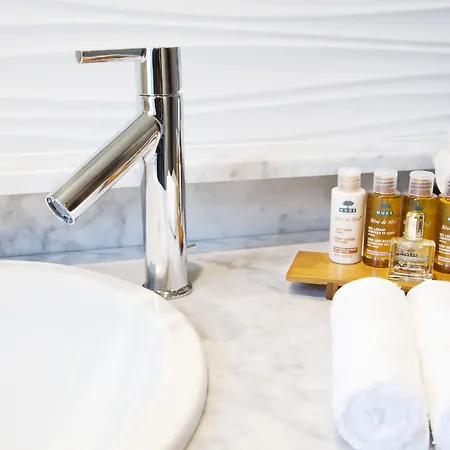 ホテル Mayflower Opera パリ