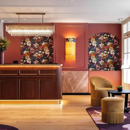 Mayflower Opera ホテル