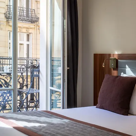 Mayflower Opera パリ