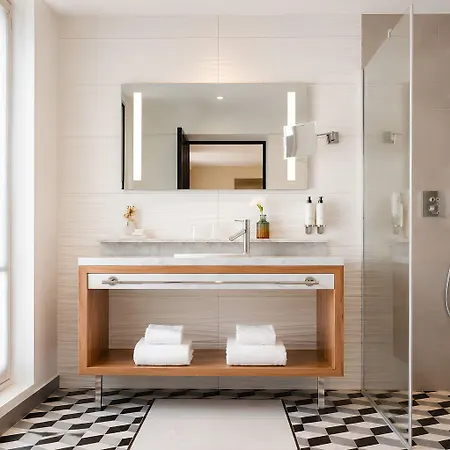Mayflower Opera 4* Paris