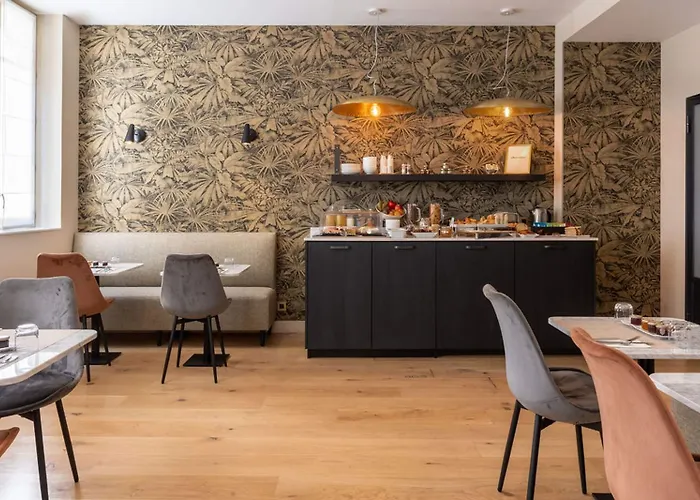 酒店 Mayflower Opera