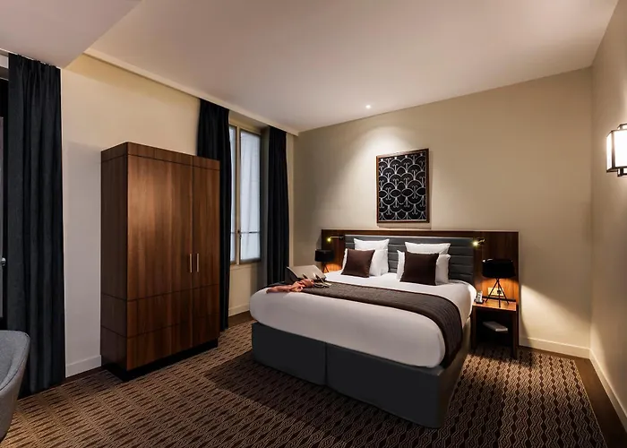 Mayflower Opera 巴黎