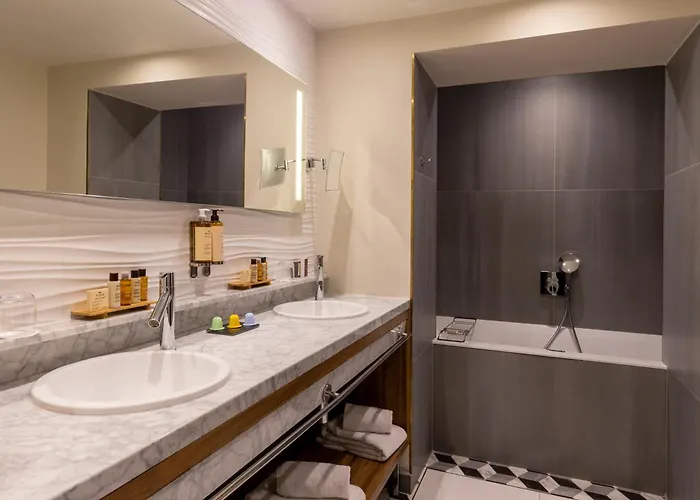 Mayflower Opera 4* 巴黎