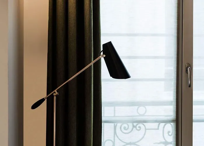 Mayflower Opera 酒店