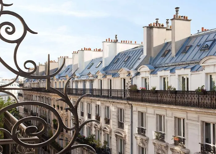 酒店 Mayflower Opera 4*