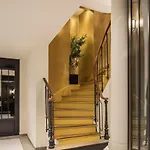 Mayflower Opera Otel