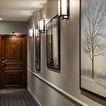Mayflower Opera Hotel 4*