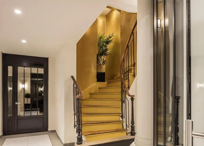 Mayflower Opera Hotell